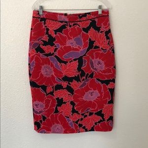 Unique floral skirt by who what wear